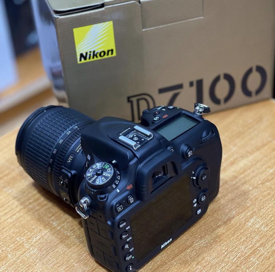NOKON CAMERA D7100